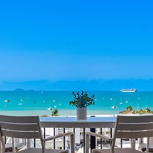 Apartment Ocean View 14a, Airlie Beach
